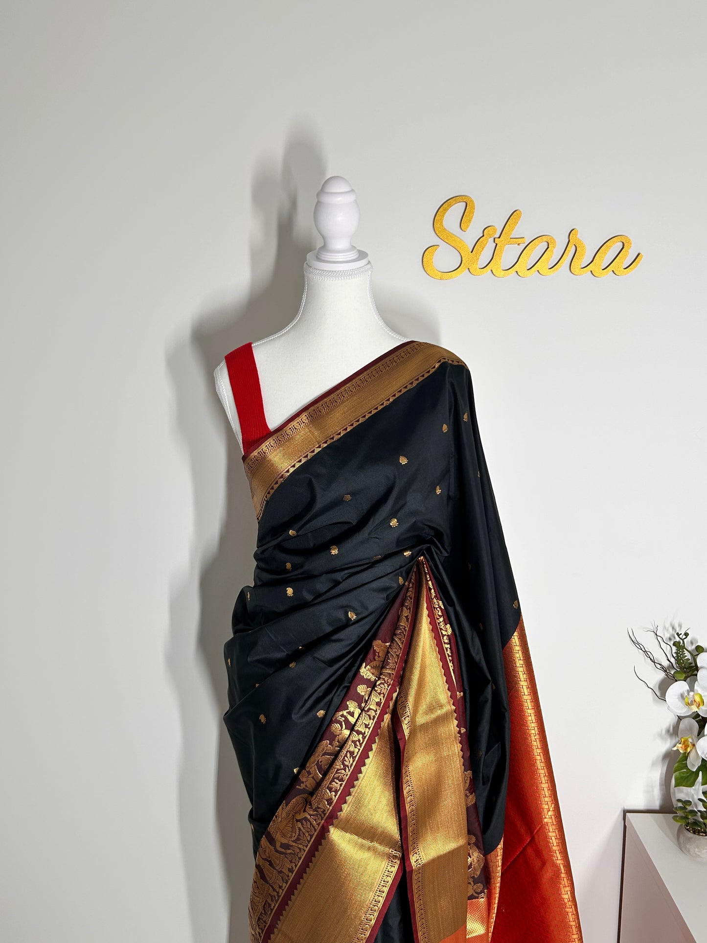 Kanchipuram Premium Semi Silk Saree – Black with Maroon/Red Contrast Border