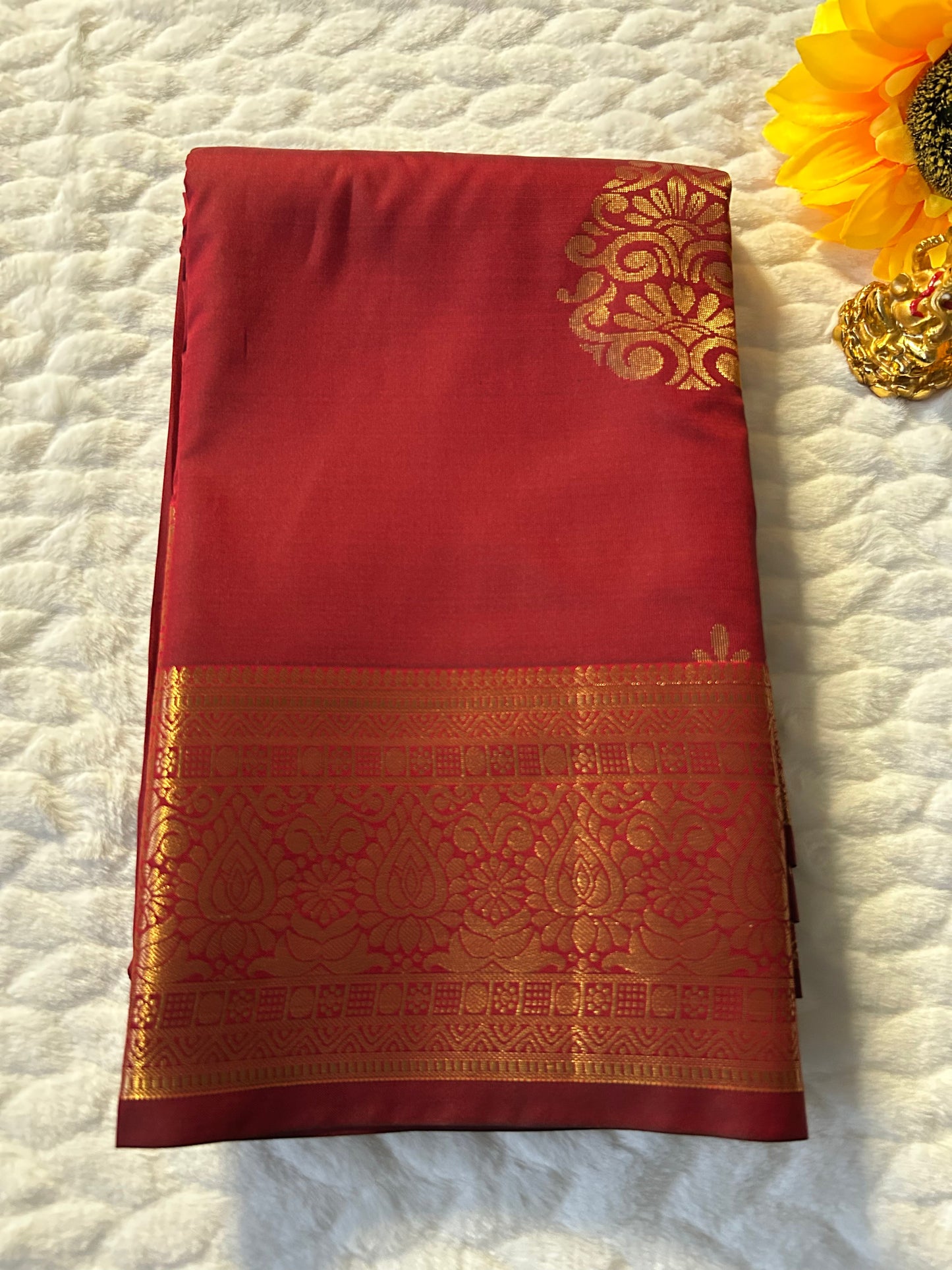 Kanchipuram Premium Semi Silk Saree – Red